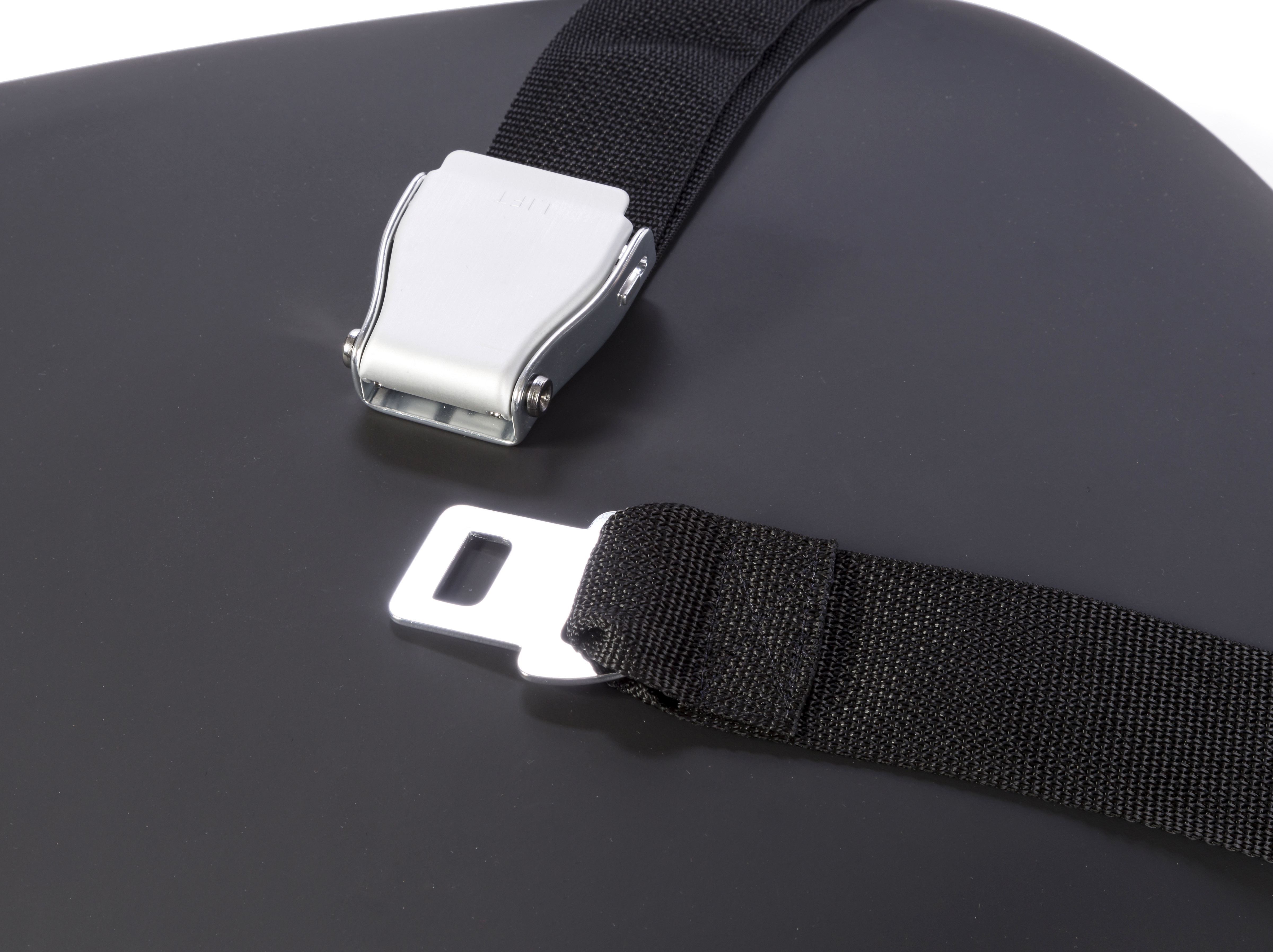 PNG30028 Positioning Belt With Airline Style Buckle 01 E1457543620272