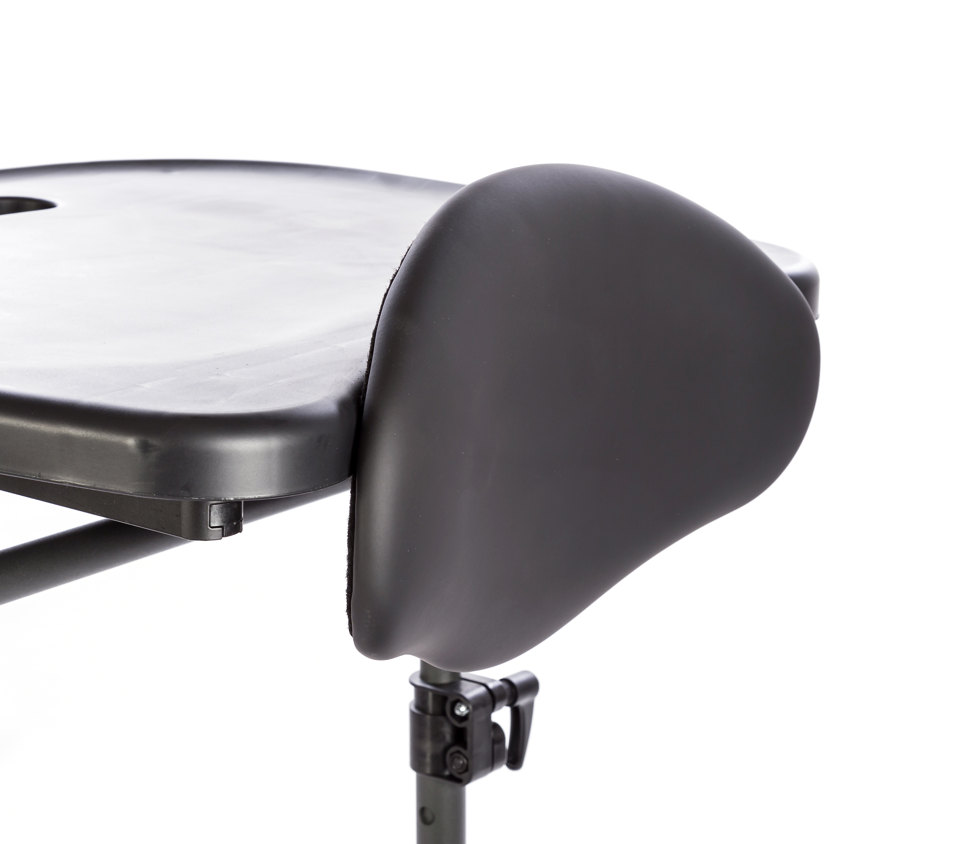 PNG30000 Large Contour Chest Pad 01 1