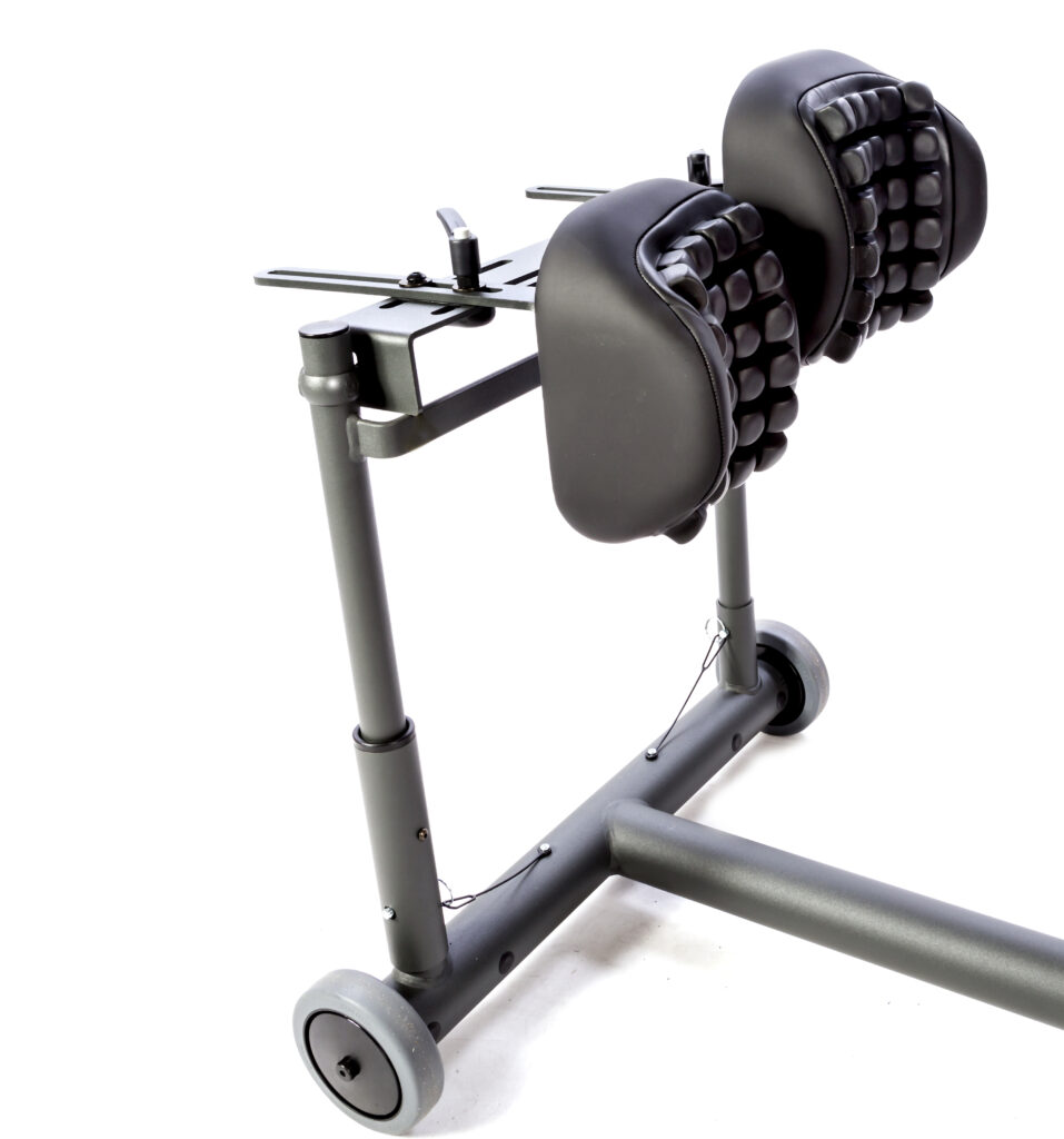 PNG50426 Independent Roho Kneepads For Swing Away 01 957X1024