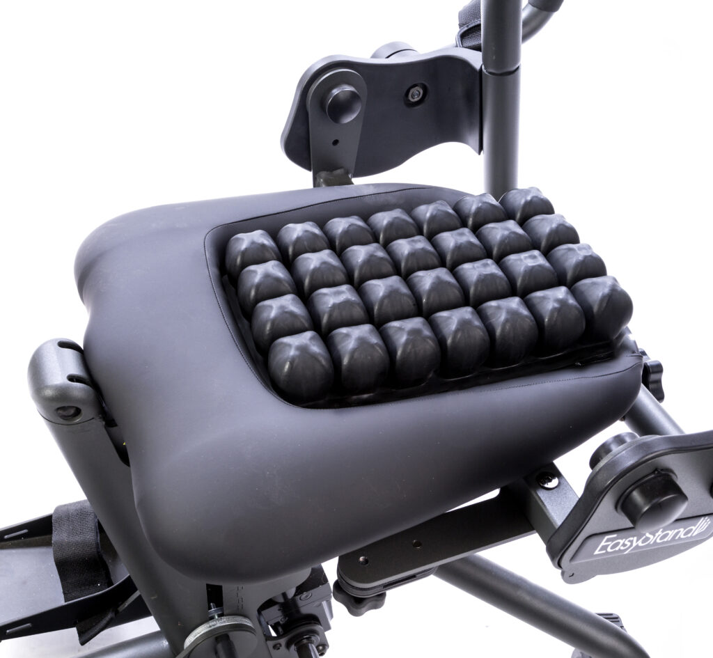 PNG30183 Seat With Roho Insert 01 1024X945