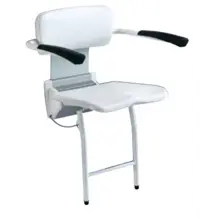 Invacare Futura R8804 60 Sturtusæti Með Baki, Örmum Og Stuðningsfótum