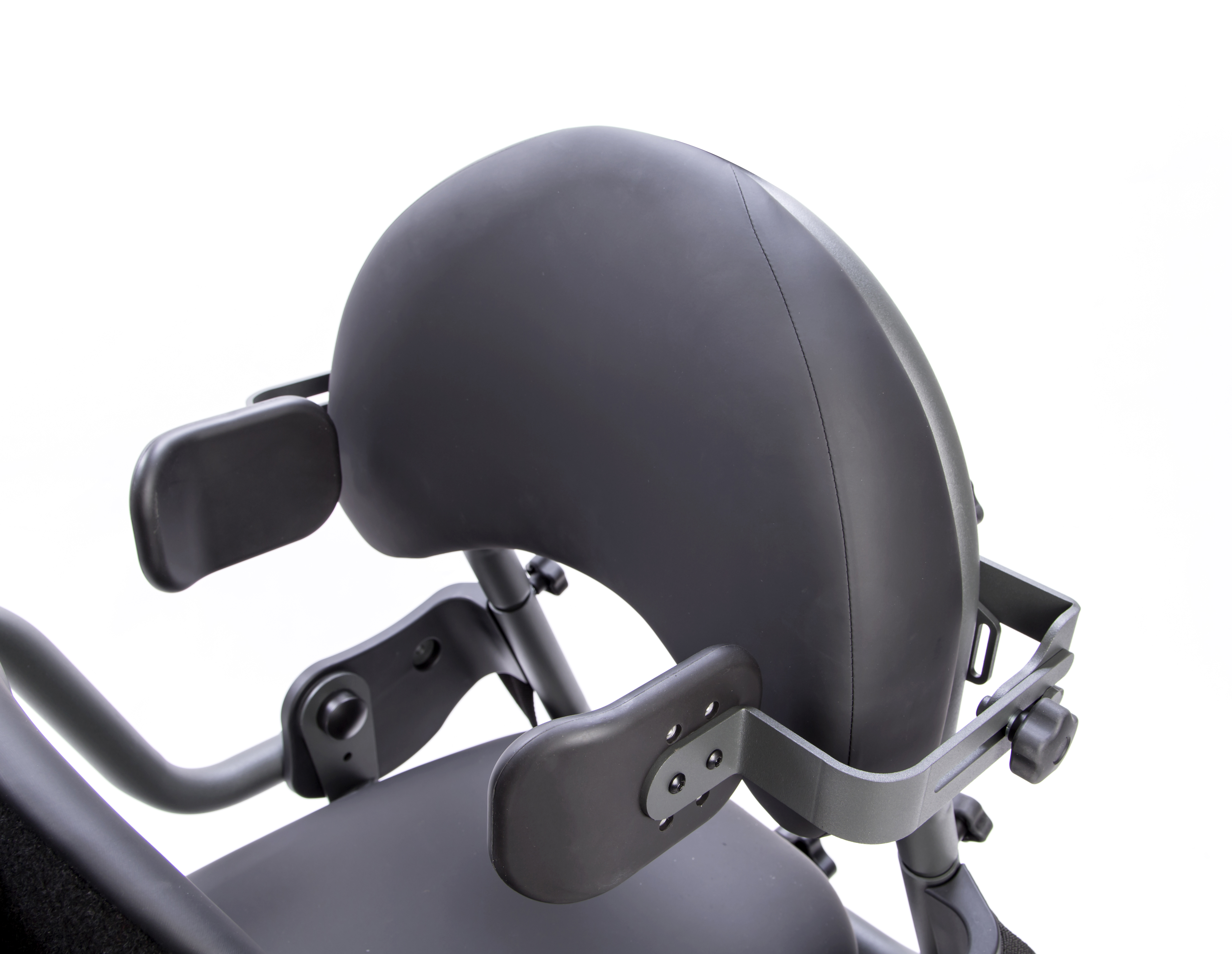 PNG50224 Lateral Supports 8 16.5 01